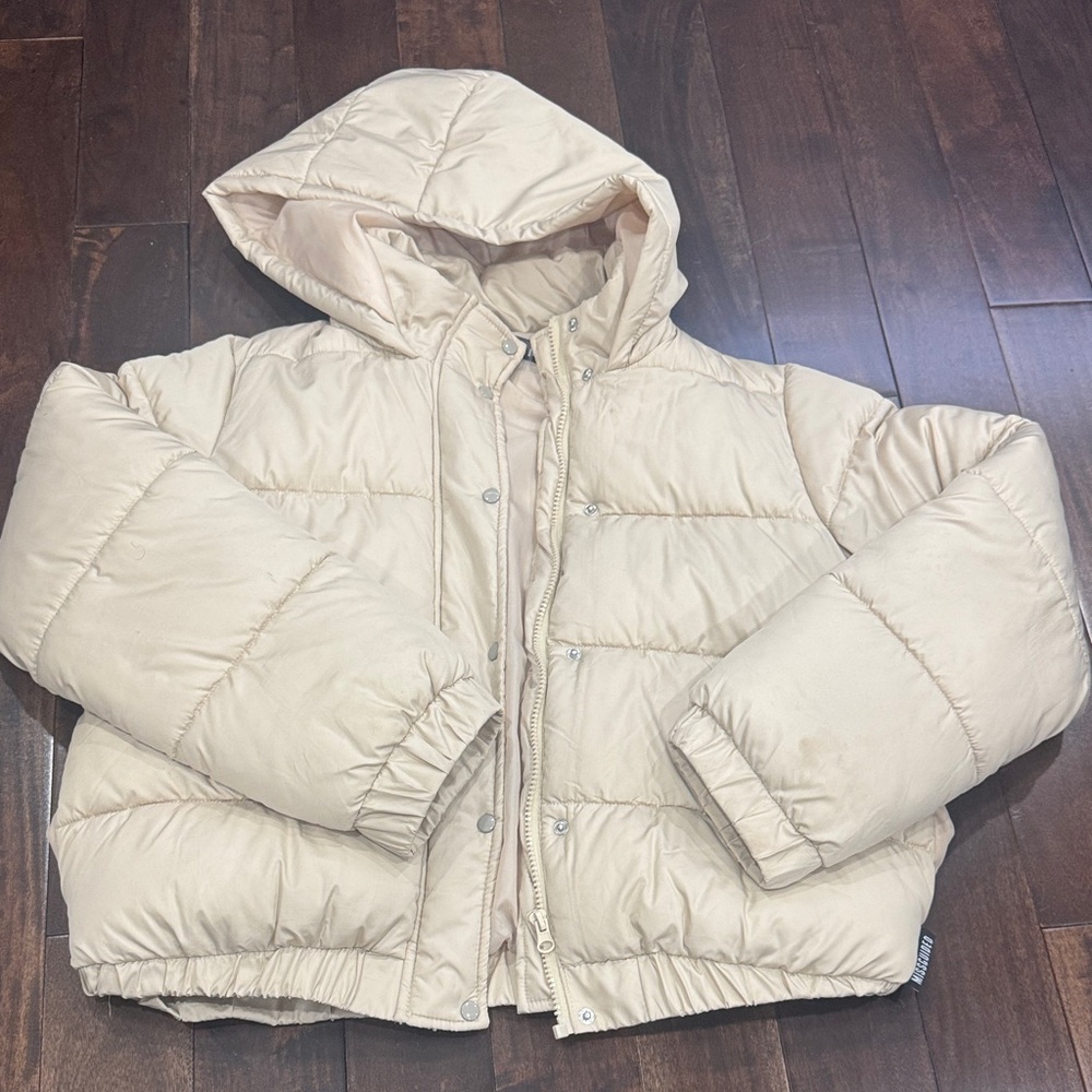 Missguided Beige Puffer Jacket
